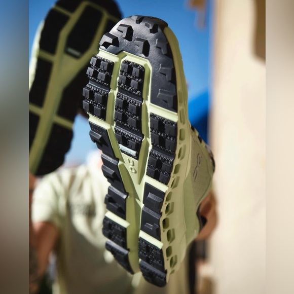 On Cloudultra 🔥 Vine Meadow Green Trail Running Shoes Men’s Size 11 - Picture 3 of 13